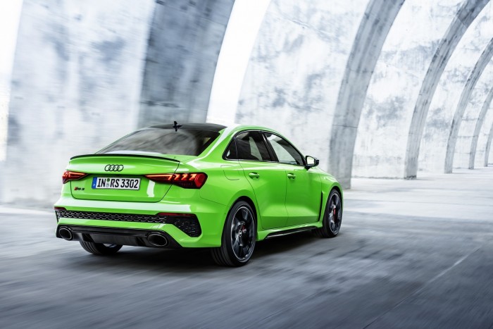 Öthengeres motor és drift mód. Itt az új Audi RS 3! 6