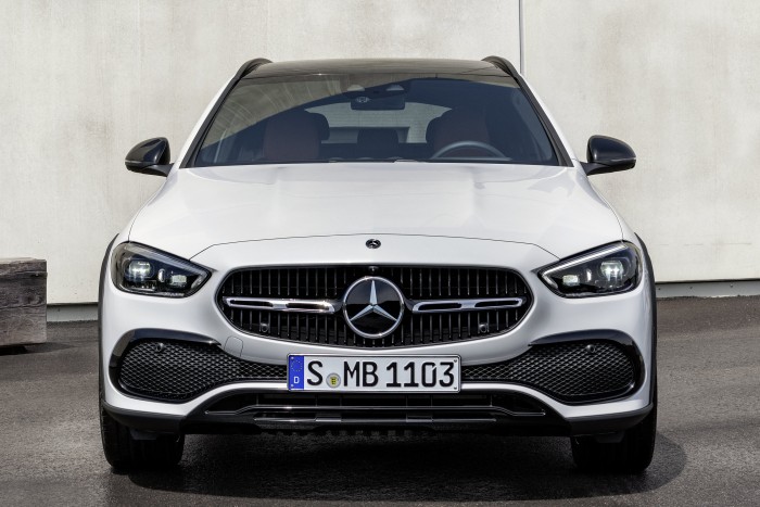 Terepkombival bővít a Mercedes C-osztály 3