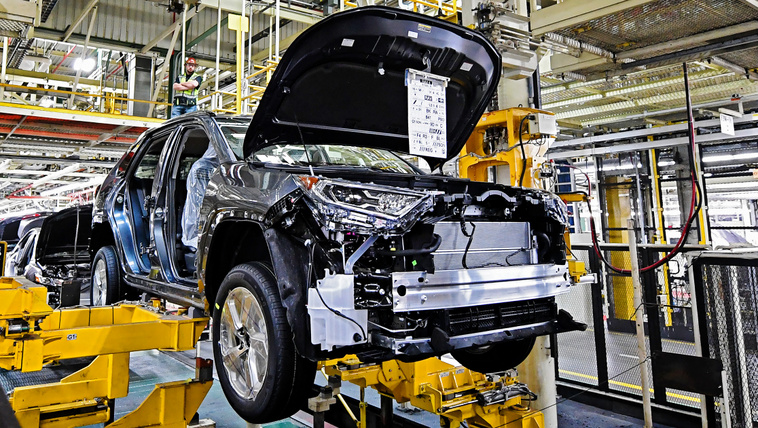 Tízből négy Toyota nem készülhet el