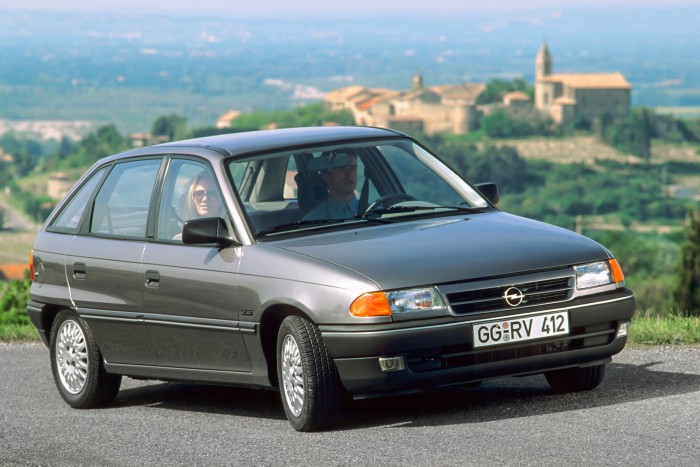 Ez a hét autó idén már OT rendszámot kaphat 6