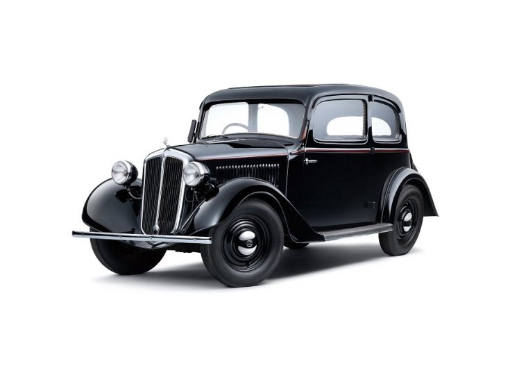 1938 Skoda Rapid, animált 3D-s kép, fekete 2 ajtós tudor limuzin, elölnézet, oldalnézet, alulról, fehér háttér