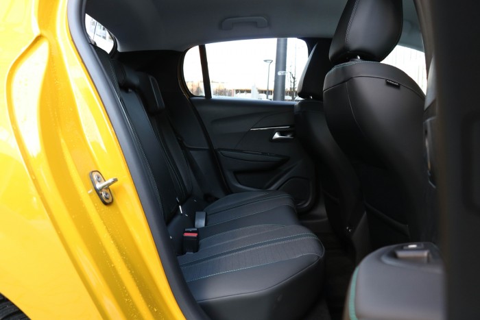 Teszt: Peugeot 208, sárgában – A hét műtárgya 4