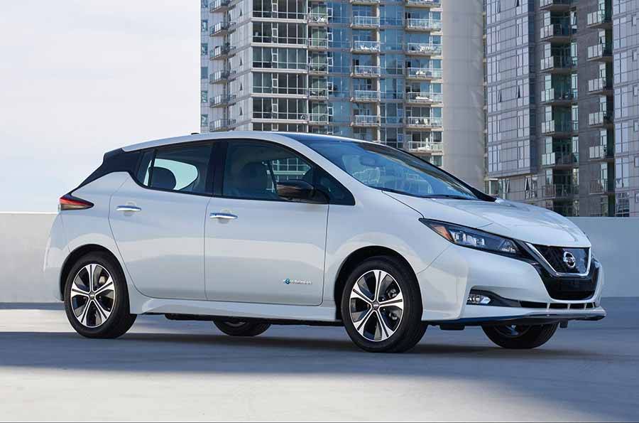 2019-es Nissan Leaf oldalról